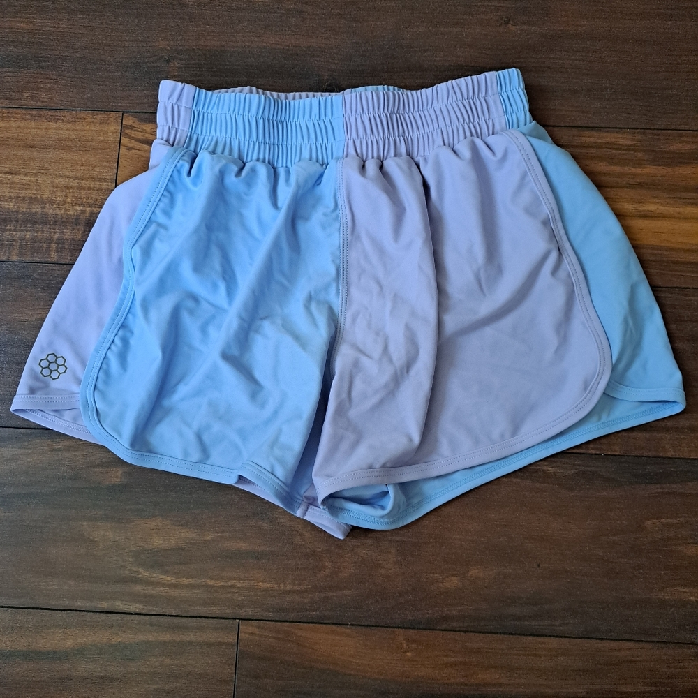 honeycut flip shorts